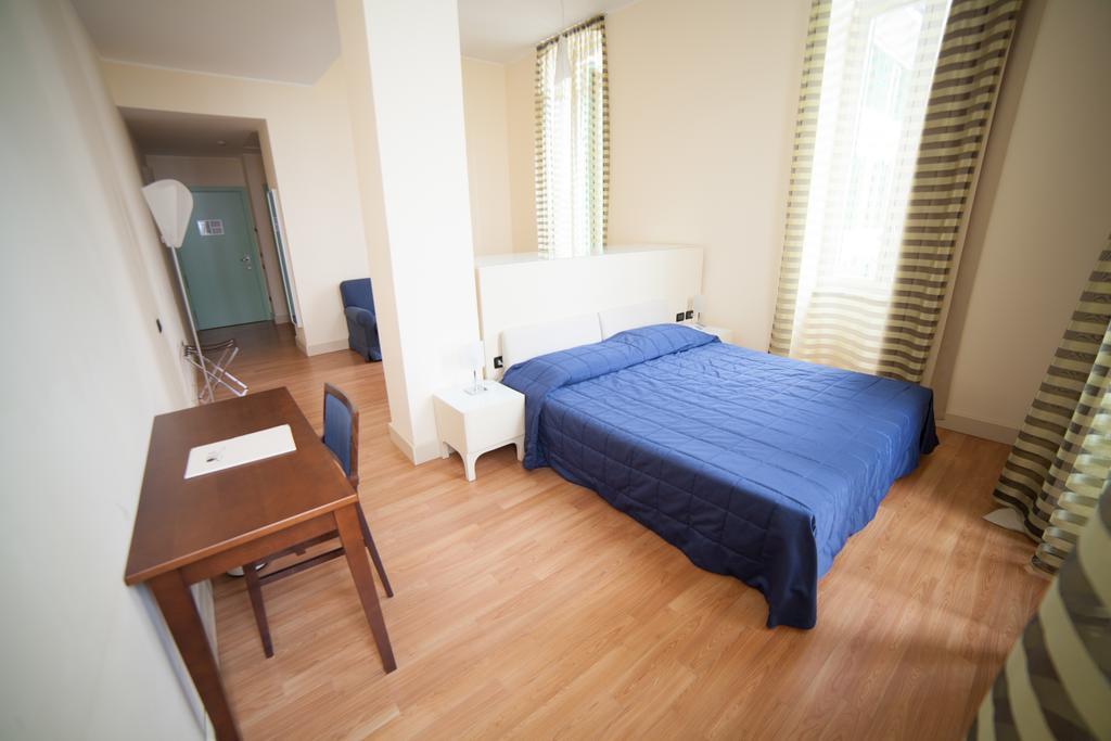 פינאלה ליגורה Hotel Del Golfo חדר תמונה